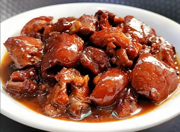 红烧肘子饭 braised pork knuckle rice bowl